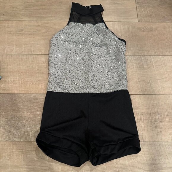 WEISSMAN LARGE CHILD DANCE COSTUME BLACK AND SILVER STYLE 13738 - Picture 2 of 5